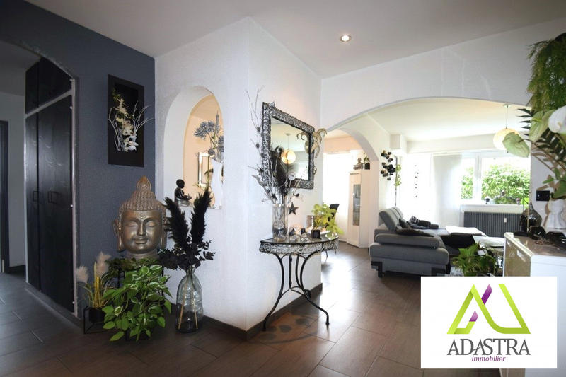 Appartement - 81 m² - 4 pièces