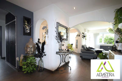 Appartement - 81 m² - 4 pièces