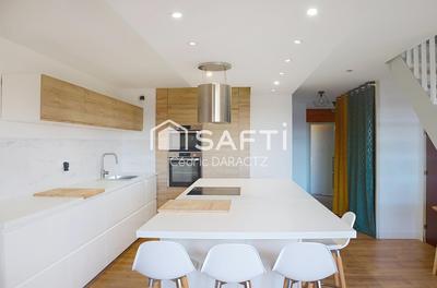 Appartement - 146 m² - 5 pièces