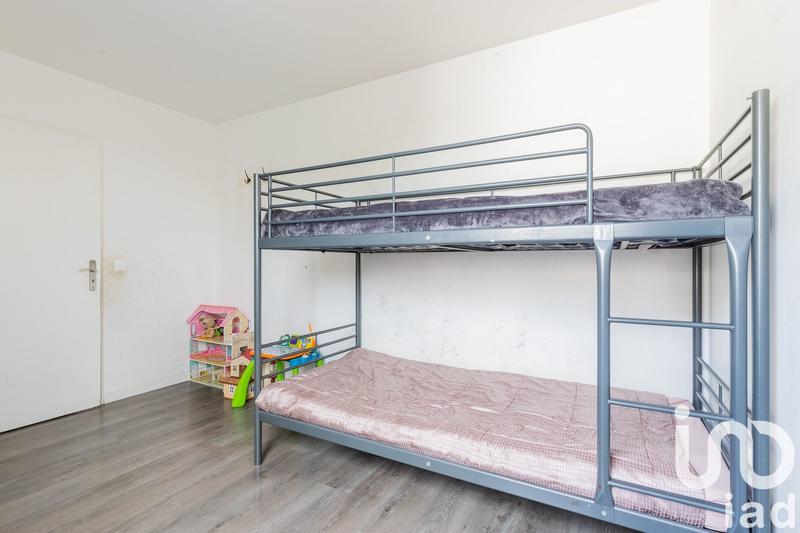 Appartement - 81 m² - 4 pièces