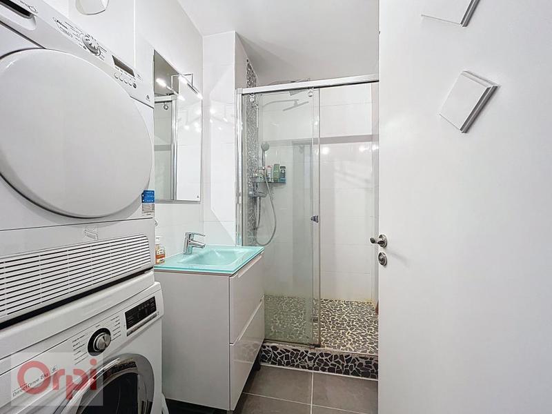 Appartement - 101 m² - 4 pièces