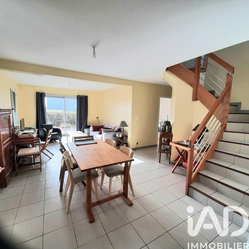 Maison - 98 m² - 5 pièces