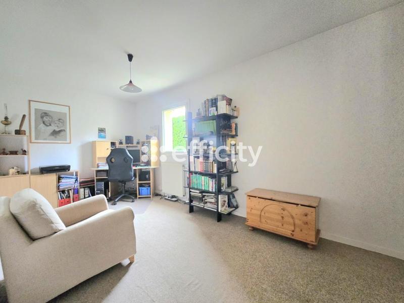 Pavillon - 130 m² - 6 pièces