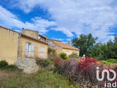 Maison - 200 m² - 7 pièces