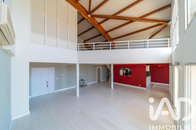 Duplex - 197 m² - 5 pièces