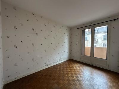 Appartement ancien - 64 m² - 3 pièces