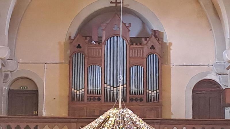 Demeure - 550 m² - 4 pièces