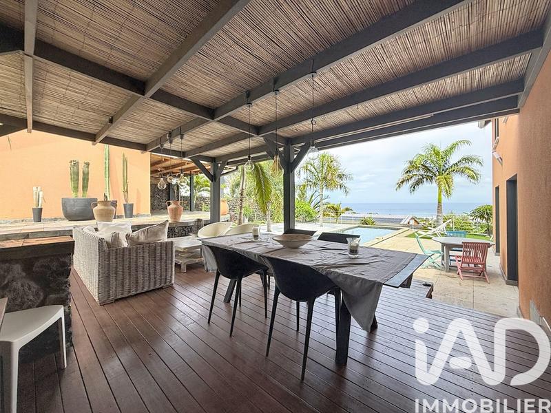 Maison - 175 m² - 5 pièces