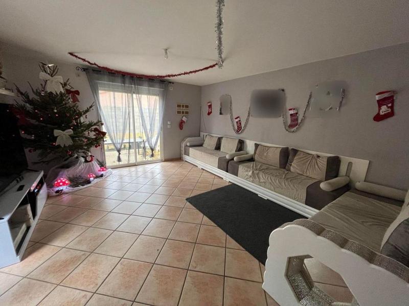 Villa - 99 m² - 5 pièces