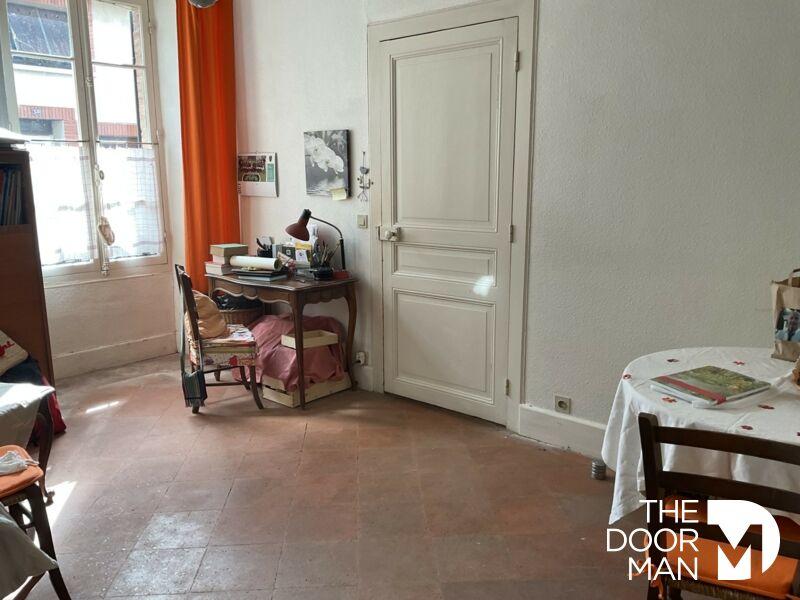 Maison - 148 m² - 8 pièces