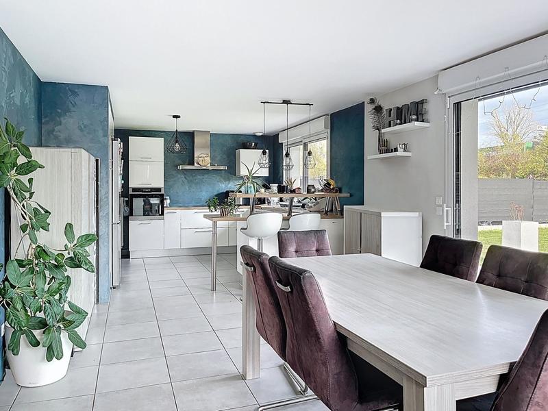 Maison - 152 m² - 7 pièces