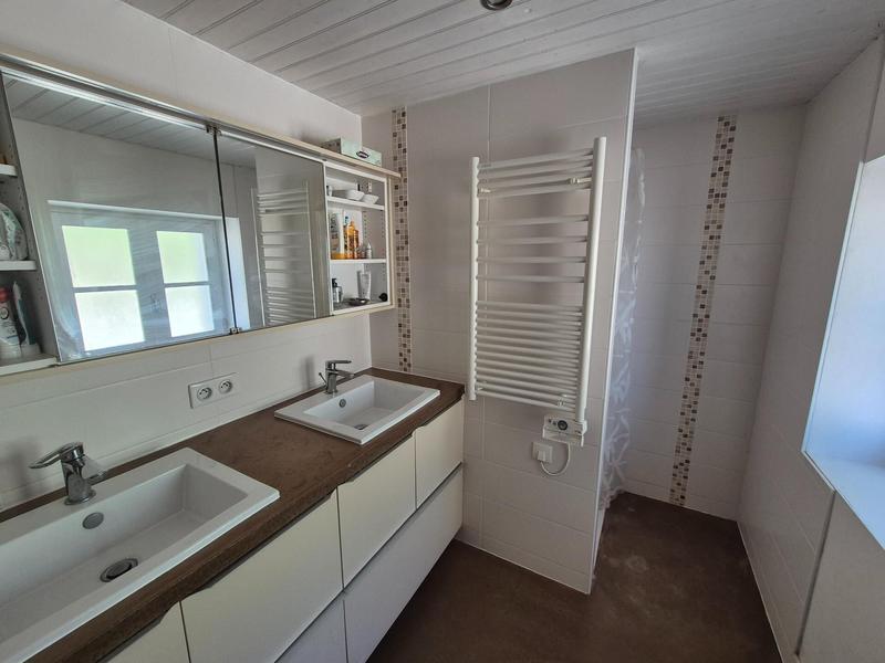 Maison - 92 m² - 5 pièces