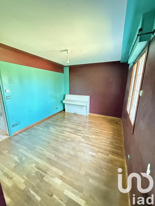 Maison - 445 m² - 15 pièces