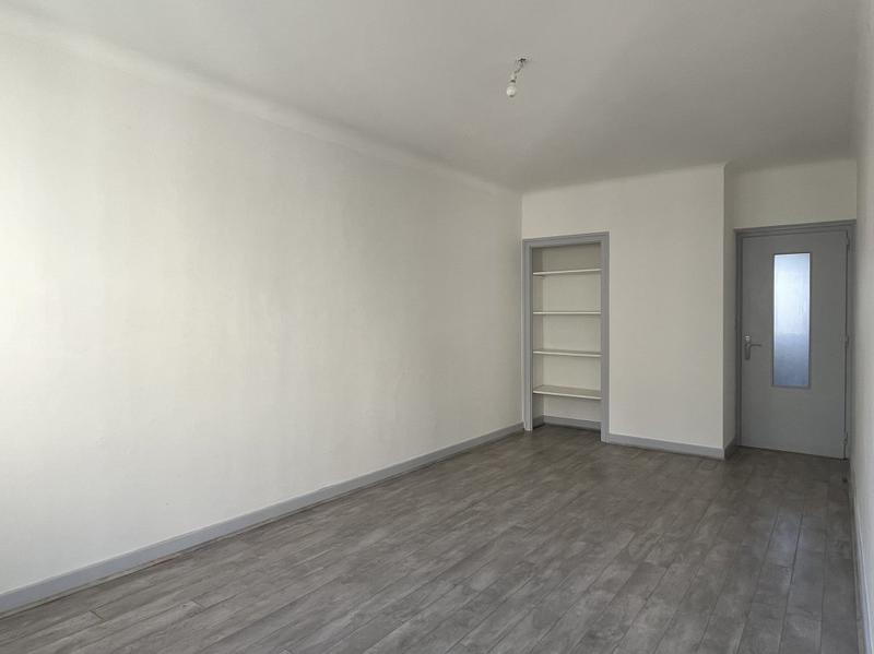Appartement - 65 m² - 4 pièces