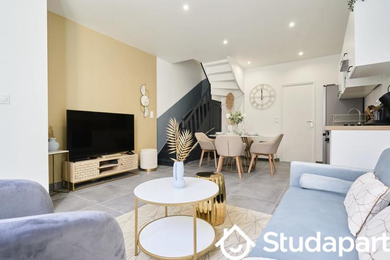 Chambre - 10 m² - 1 pièce