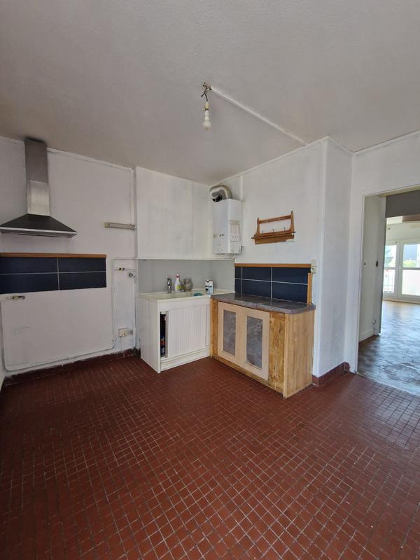 Appartement - 83 m² - 5 pièces