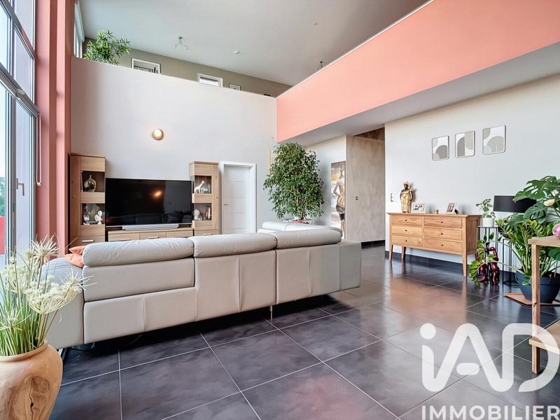 Maison - 264 m² - 6 pièces