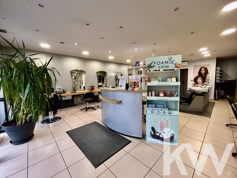 Fonds de commerce - Magasins - 65 m²