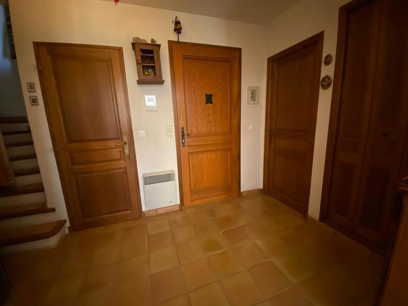 Propriété - 146 m² - 5 pièces