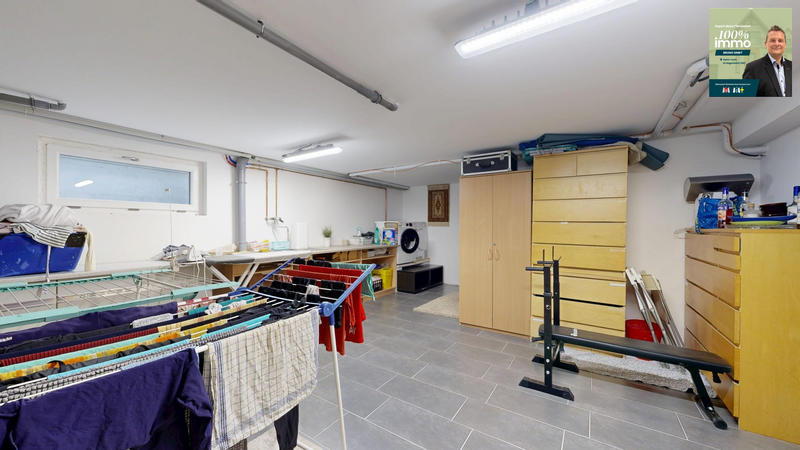 Maison - 222 m² - 7 pièces