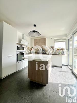 Maison - 88 m² - 4 pièces