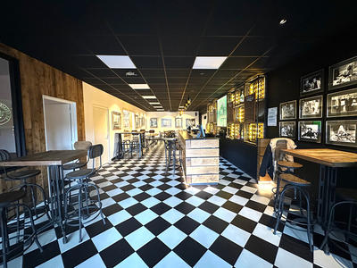 Fonds de commerce - 240 m²