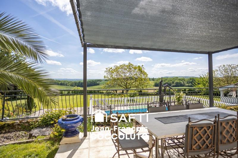 Maison de maîtres - 640 m² - 18 pièces