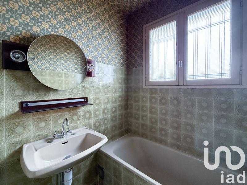 Maison - 94 m² - 5 pièces