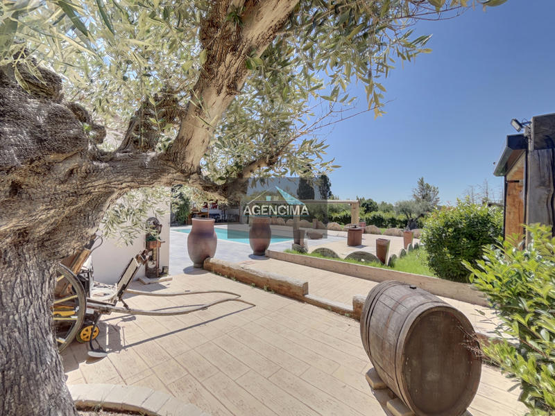 Maison - 188 m² - 4 pièces