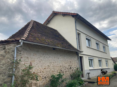 Maison - 139 m² - 6 pièces
