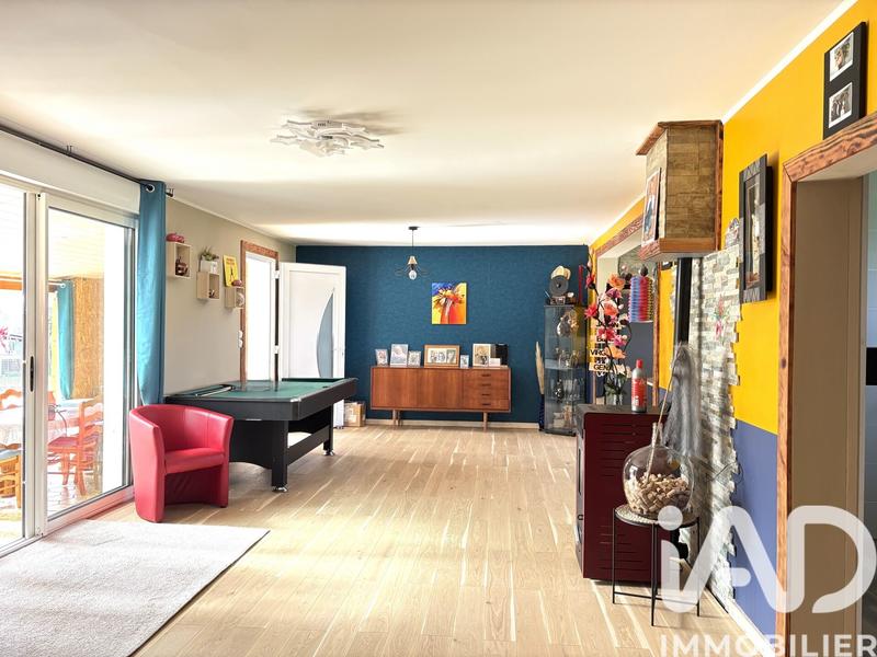 Maison - 140 m² - 5 pièces
