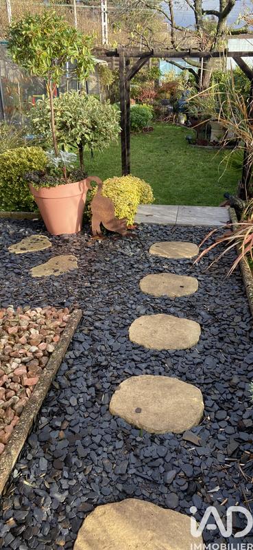 Maison - 98 m² - 5 pièces