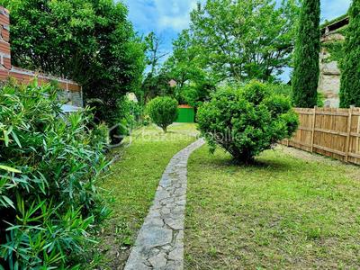 Maison de village - 140 m² - 4 pièces