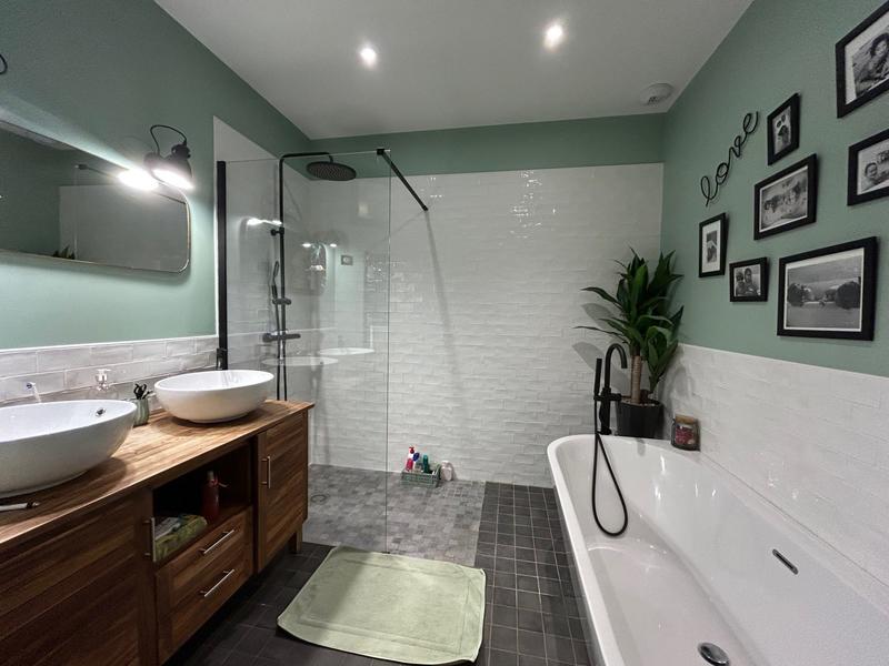 Maison contemporaine - 165 m² - 5 pièces