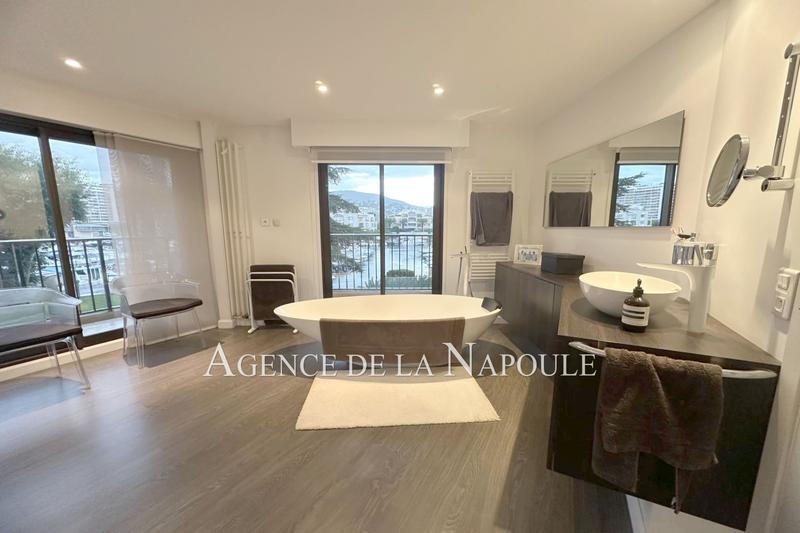 Appartement - 121 m² - 4 pièces