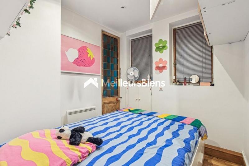 Appartement bourgeois - 64 m² - 4 pièces