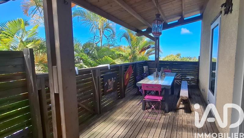 Maison - 200 m² - 7 pièces