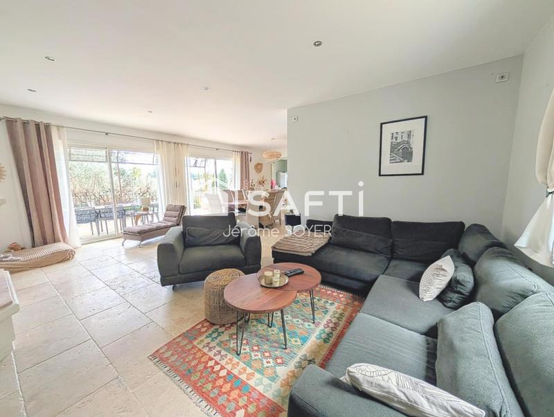 Villa - 179 m² - 6 pièces