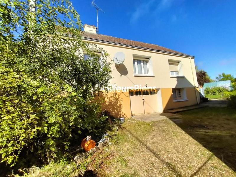 Maison - 93 m² - 4 pièces