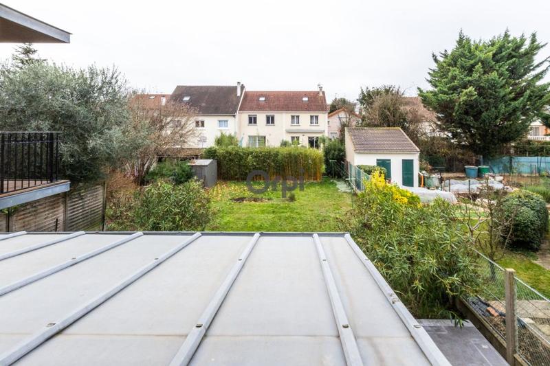 Maison - 105 m² - 4 pièces