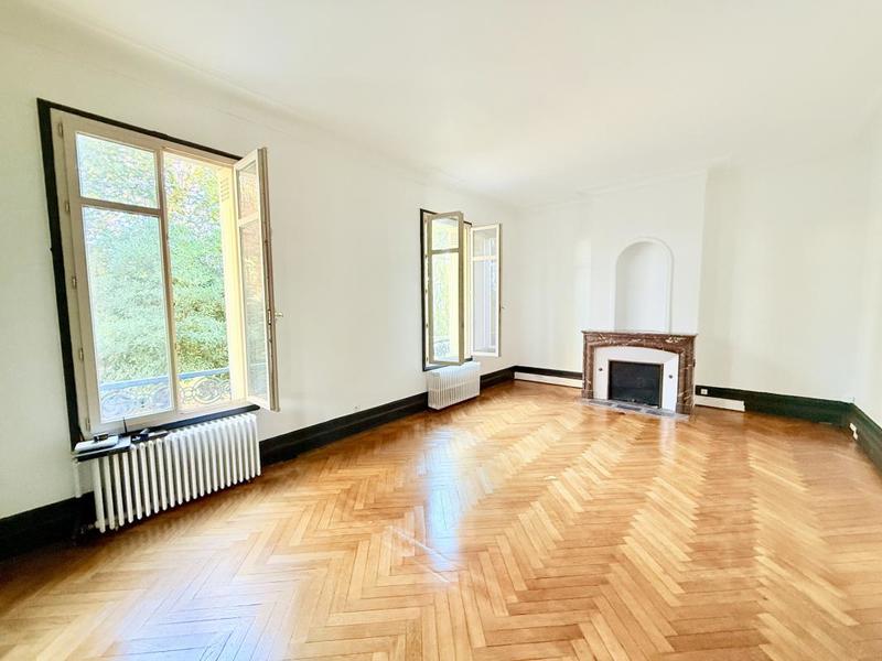 Bureau - 500 m² - 16 pièces