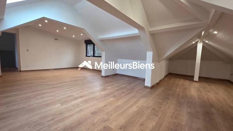 Villa - 170 m² - 6 pièces