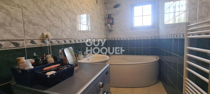 Maison - 115 m² - 6 pièces