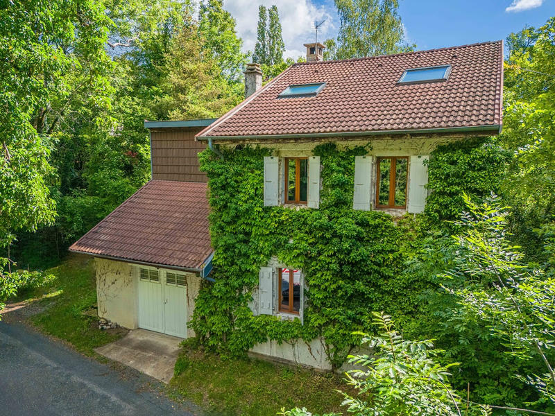 Maison - 197 m² - 7 pièces