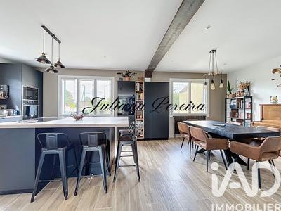 Maison - 142 m² - 7 pièces