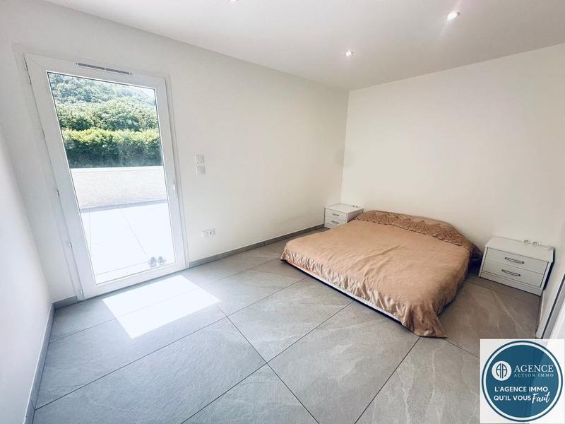 Maison - 166 m² - 5 pièces