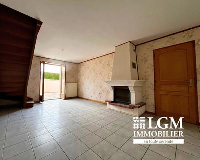 Maison - 121 m² - 4 pièces