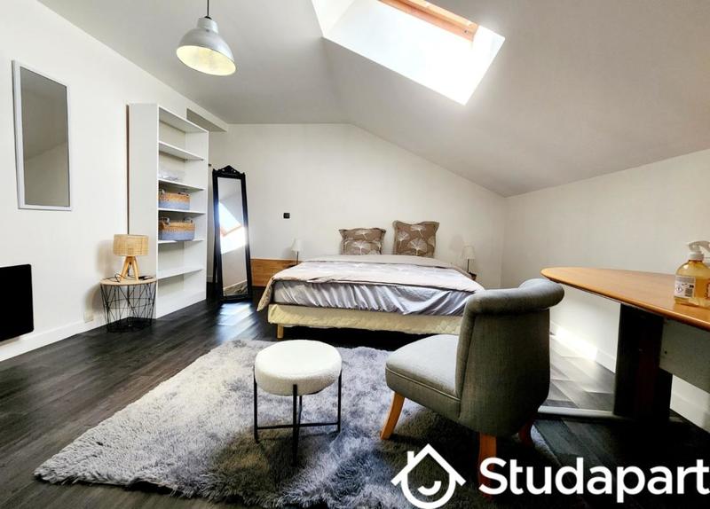 Chambre - 19 m² - 1 pièce