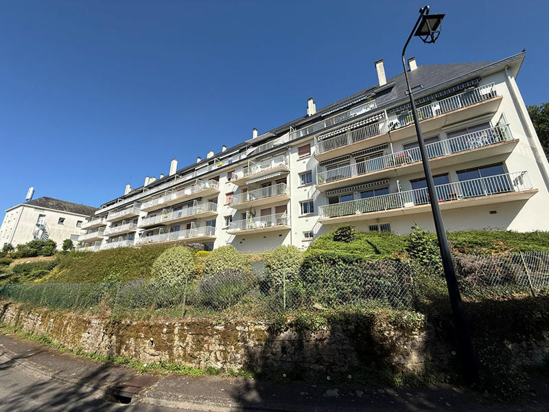 Appartement - 81 m² - 4 pièces