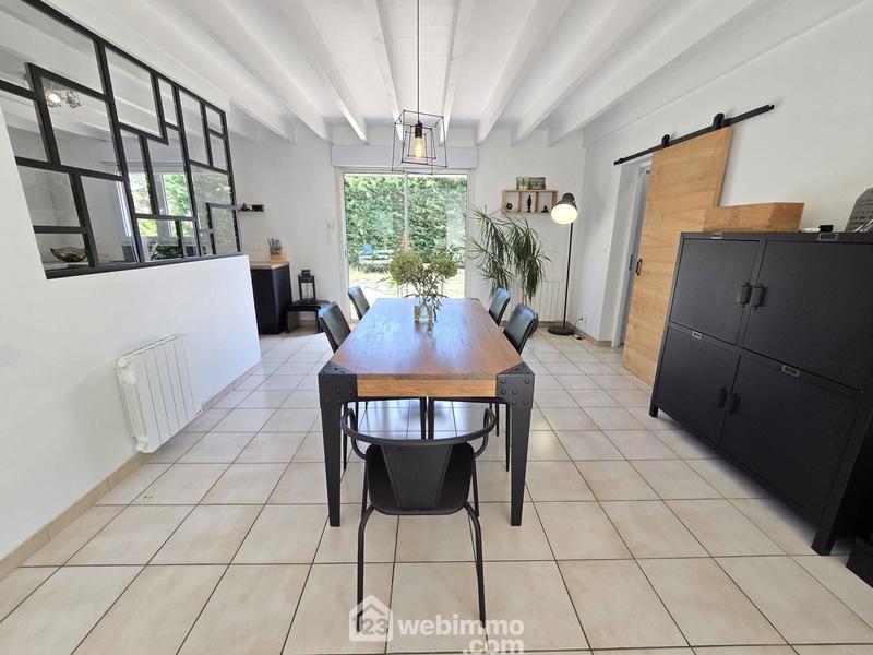 Maison - 161 m² - 5 pièces